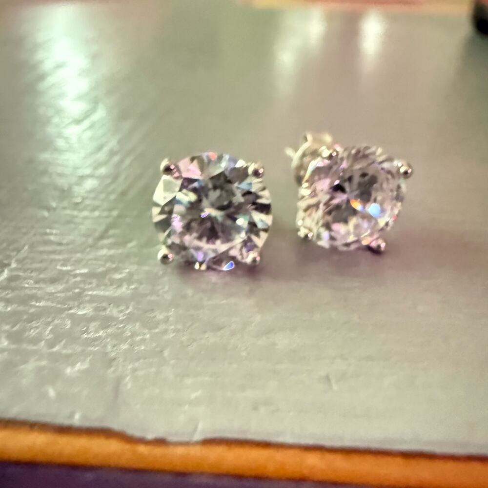 JCM Jacmel Mauritius 925  Sterling Silver Post CZ Earrings